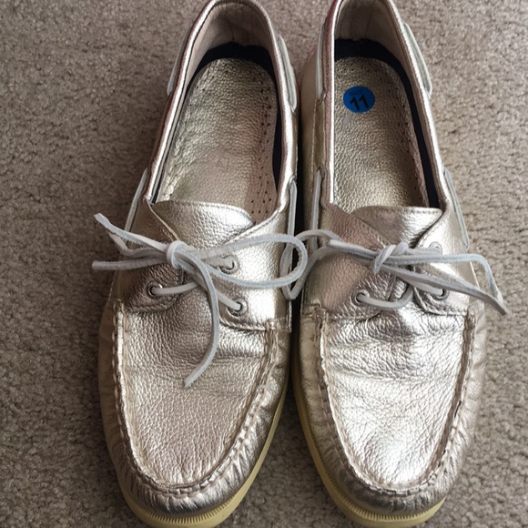 Sperry Shoes - Sperry Top Sider Gold Metallic Boat Shoes size 11